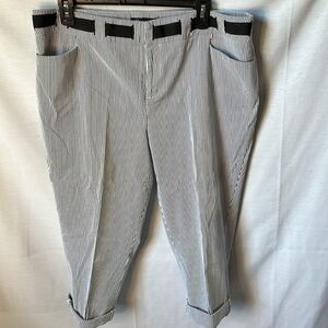 I.N.C. Cropped Slacks